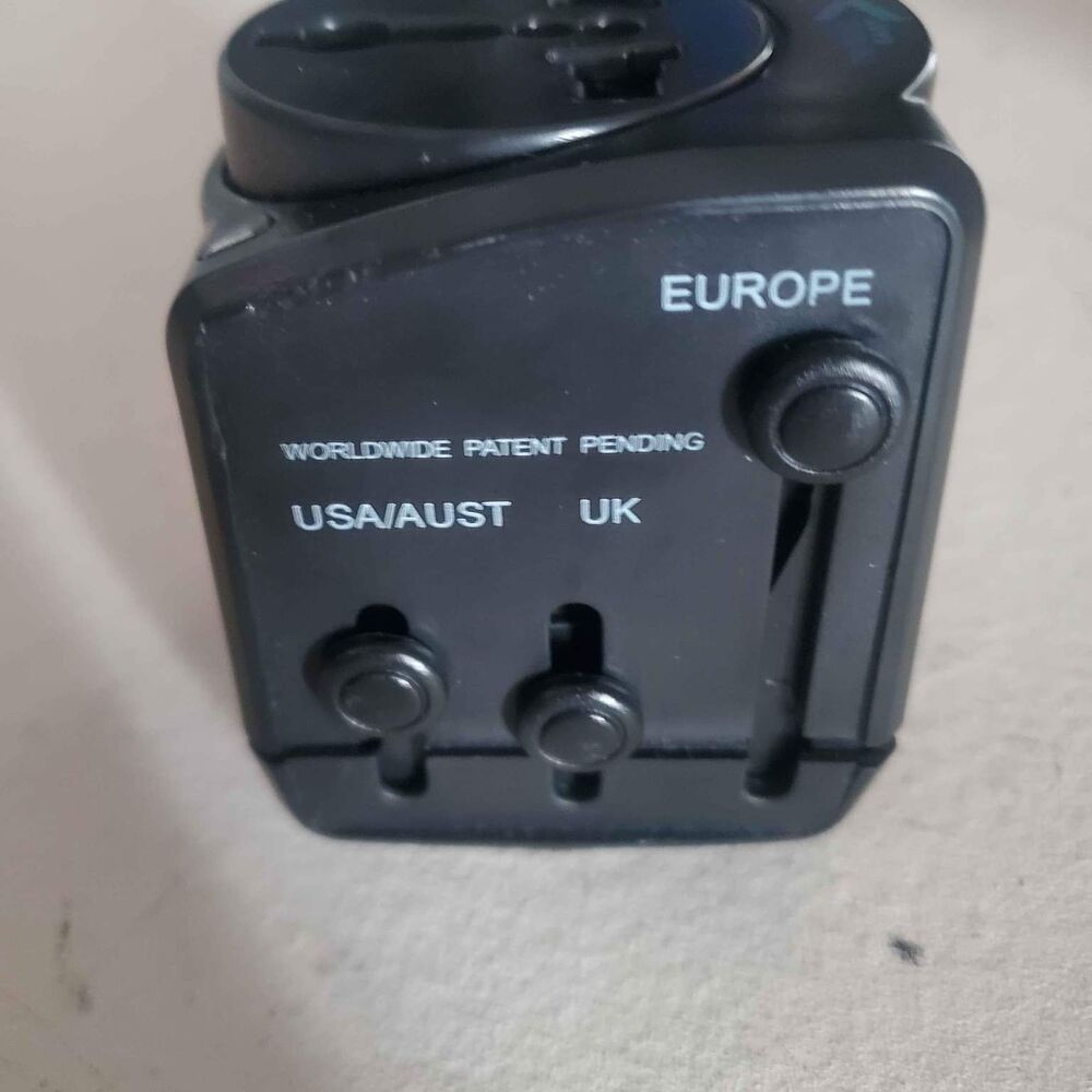 International Travel Voltage Adapter and Converter Step Down Voltage 220V to 110
